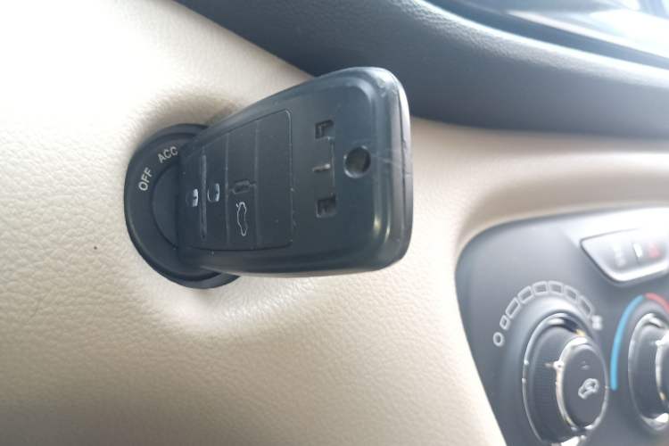 Used Fiat Viaggio 2012 1.4T Automatic Enjoyment Edition