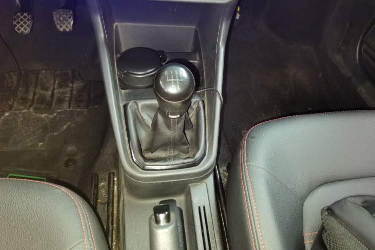 Used Volkswagen Santana 2016 1.4L Manual Fashion Edition