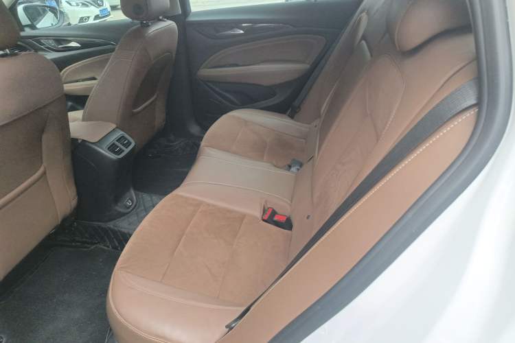 Used Buick Regal 2022 552T Smart Edition Left Rear Seat