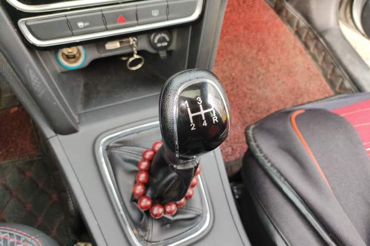 Used Chery Tiggo 3 2016 1.6L Manual ZhiShang Edition
