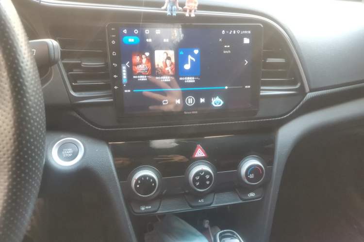 Used Hyundai Elantra (6th Generation / Lingdong) 2019 1.4T Dual-Clutch Xuan Dong · Dynamic Model