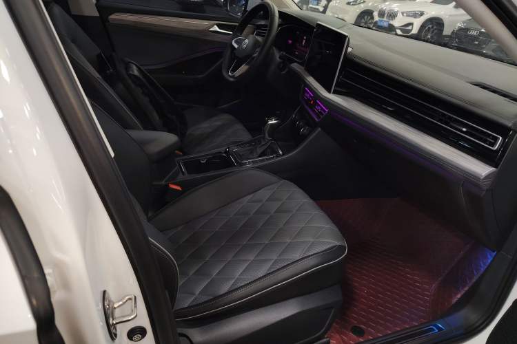 Used Volkswagen Sagitar 2023 300TSI DSG Excellence Edition
