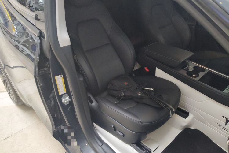 Used Tesla Model Y 2024 Rear-Wheel-Drive Version
