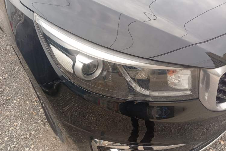 Used Kia Carnival 2015 2.2T Luxury Edition China IV Right Front Headlight