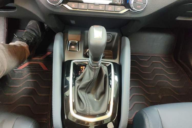 Used Nissan Qashqai 2025 Facelifted Honor 2.0L CVT XV+ Leading Edition