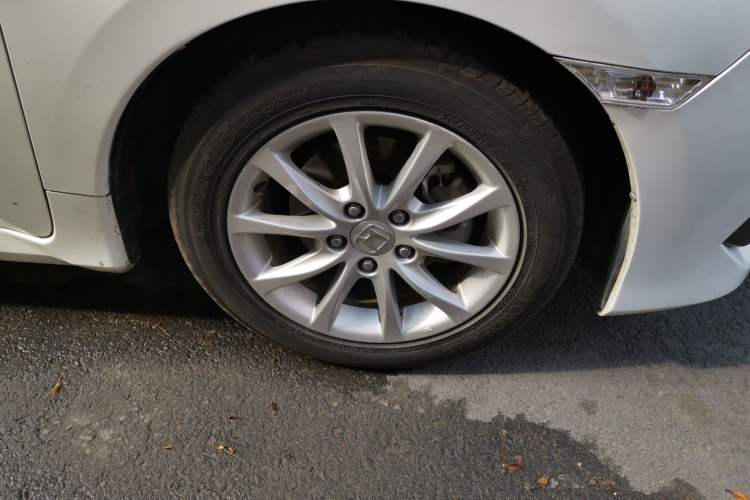 Used Honda Civic 2016 180TURBO CVT Comfort Version Right Front Wheel Hub