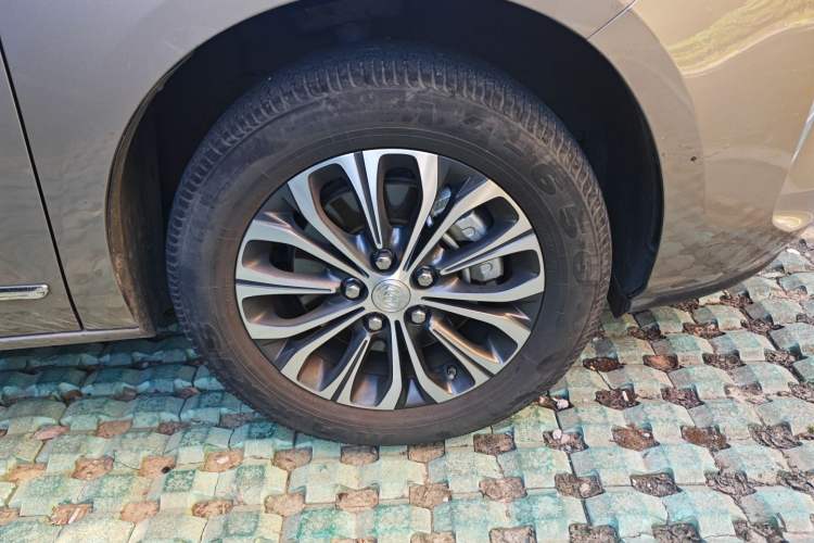 Used Buick GL8 2022 Land Business Class 652T Luxury Model