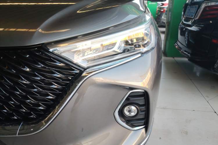 Used Haval M6 2021 PLUS 1.5T DCT Prestige Smart Connectivity Model
