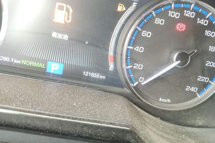 Used GAC Trumpchi GS8 2017 320T Two-Wheel Drive Luxury Smart Connectivity Version (7 Seats) Odometer Close Up