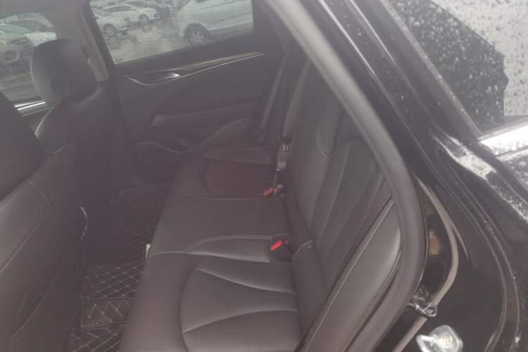 Used Buick LaCrosse 2022 652T Luxury Version
