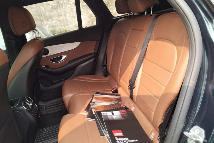 Used Mercedes-Benz GLC 2022 Facelifted GLC 260 L 4MATIC Dynamic Edition Left Rear Seat