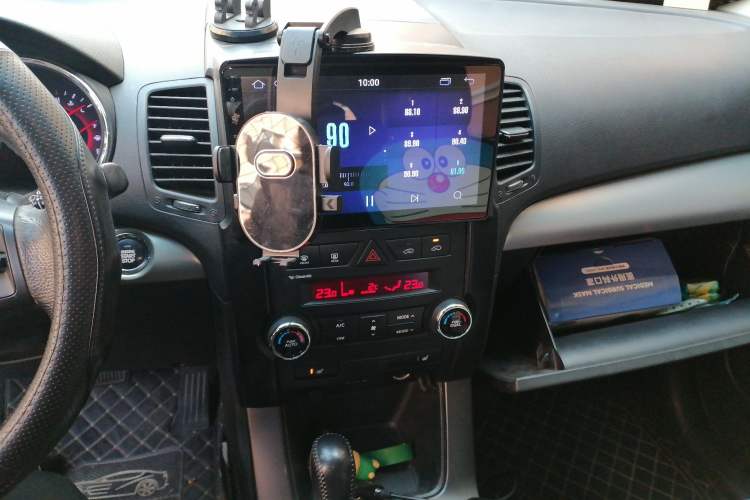 Used Kia Sorento 2012 2.4L Gasoline Luxury Edition