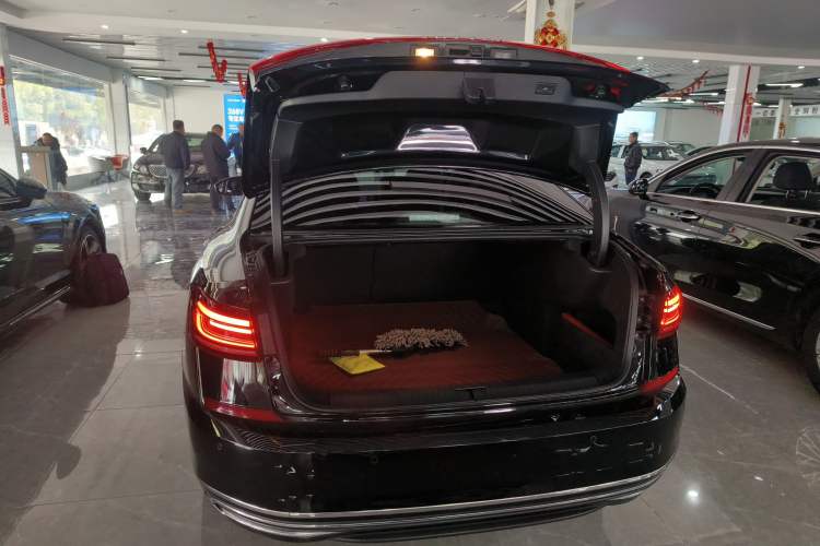 Used Volkswagen Passat 2023 330TSI Luxury Edition
