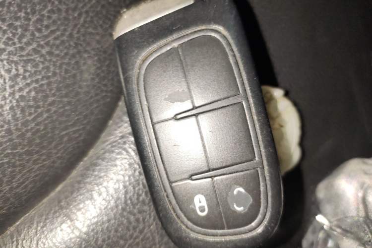 Used Jeep Cherokee 2017 2.0L Superior Edition
