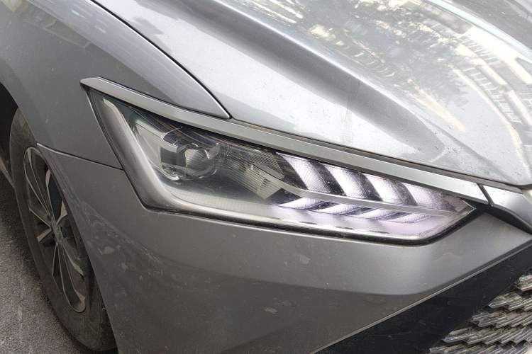 Used BYD Qin PLUS 2023 Champion Edition DM-i 55KM Leading Model Right Front Headlight