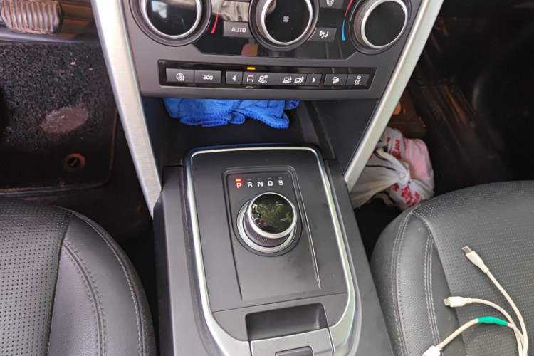 Used Land Rover Discovery Sport 2019 240 PS SE Version China V Standard Gear Lever