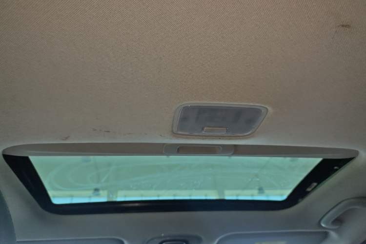 Used Hyundai Elantra 2023 1.5L CVT GLX Elite Edition Headliner