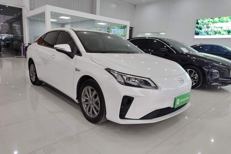 Used AION S 2022 Xuan 580 59.4 kWh