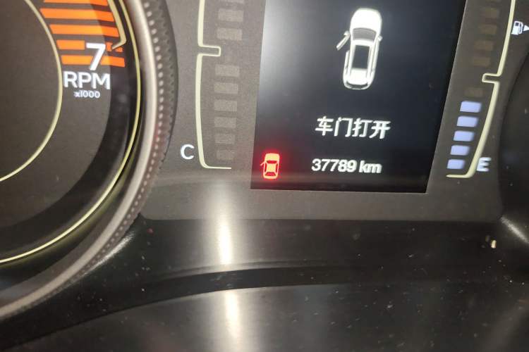 Used Jeep Cherokee 2016 2.4L Leading Smart Version