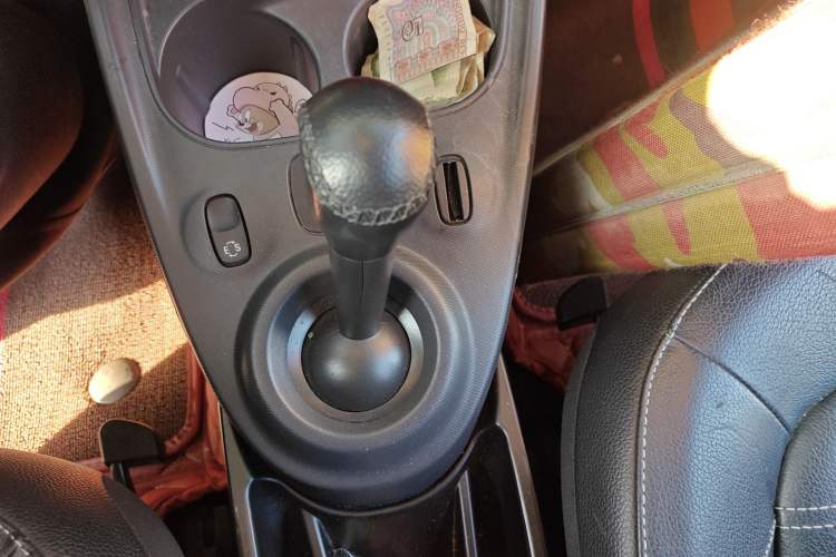 Used smart fortwo 2016 0.9T 66kW Hardtop Pioneer Edition
