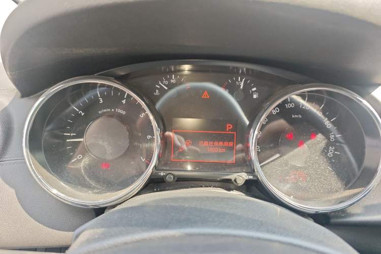Used Peugeot 3008 2015 1.6THP Automatic Trend Edition Instrument Cluster