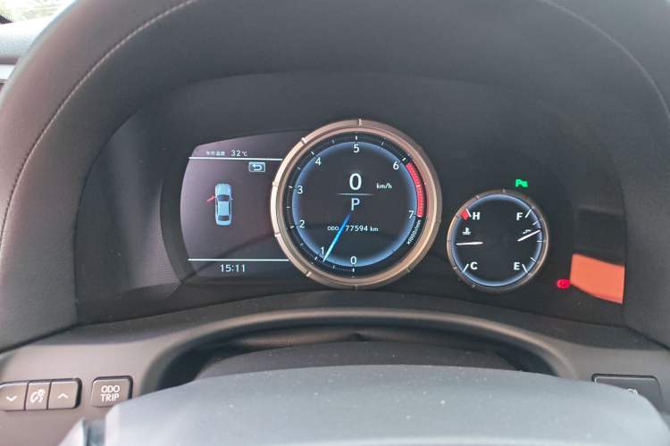 Used Lexus GS 2016 200t F SPORT Odometer Close Up