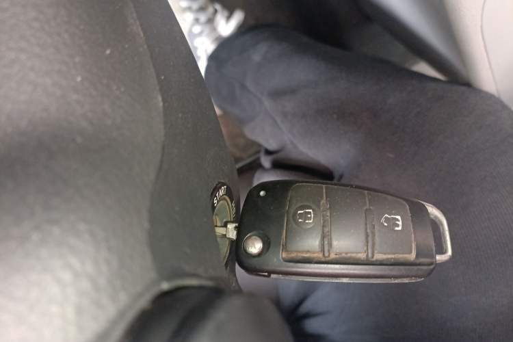 Used JAC Refine M3 2018 1.6L Express Edition 7-Seater
