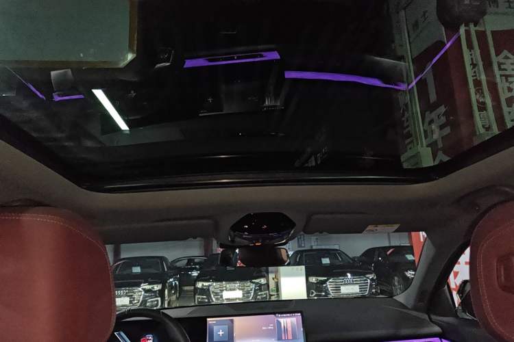 Used BMW i5 2024 eDrive 35L M Sport Package
