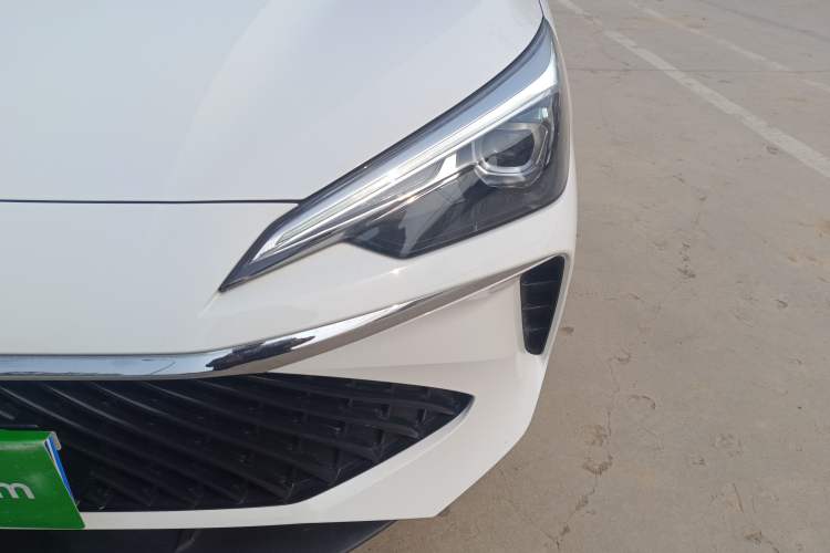 Used Roewe i5 2023 1.5L CVT Luxury Edition