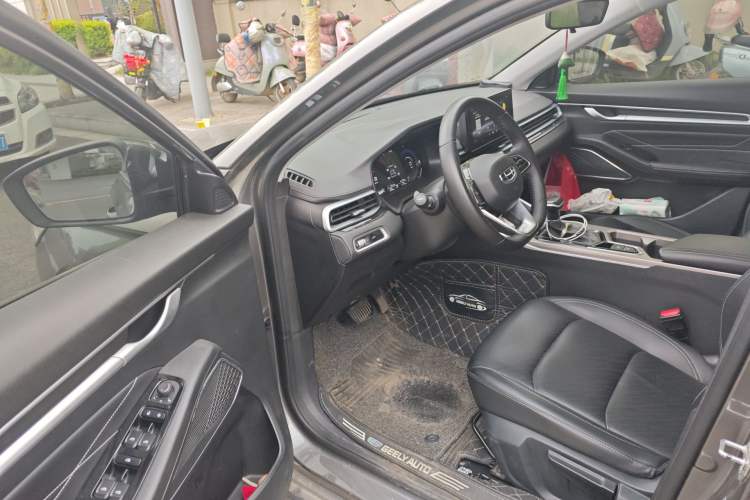 Used Geely Auto Emgrand 2022 4th Generation 1.5L CVT Luxury Model Driver Seat