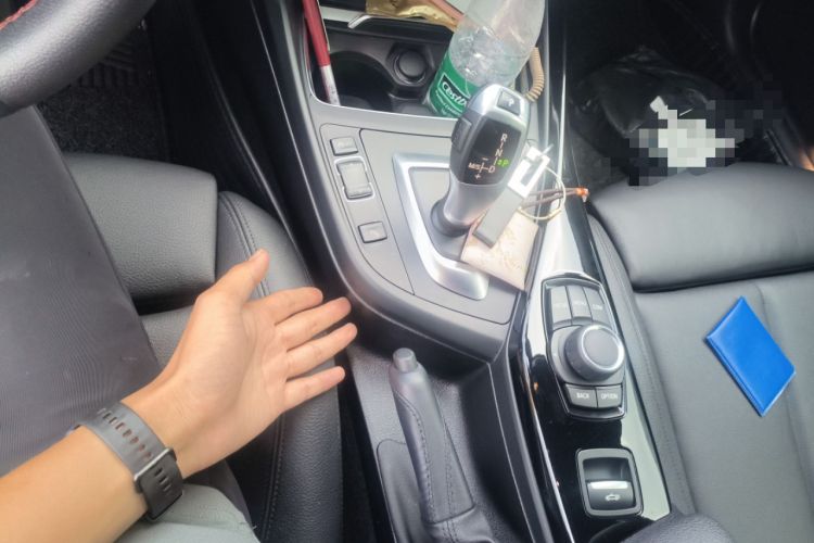 Used BMW 2 Series 2018 220i Convertible Coupe Sports Design Package