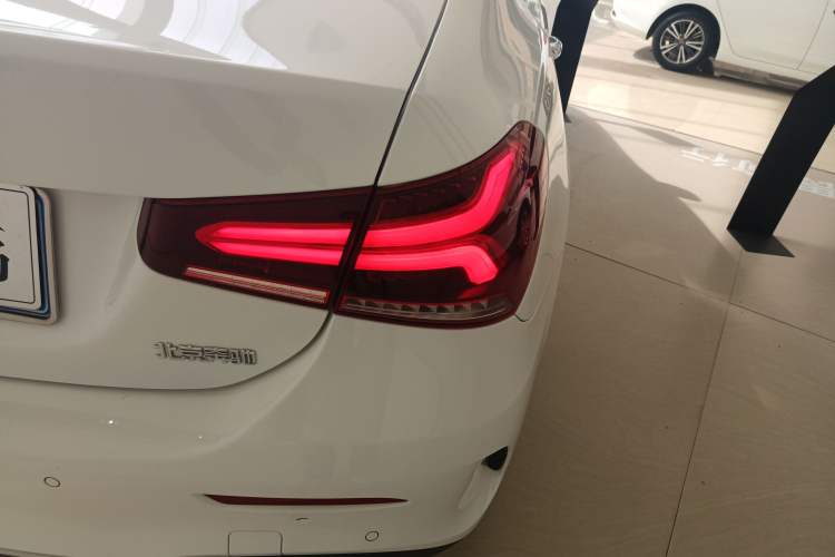 Used Mercedes-Benz A-Class 2022 Second Facelift A 200 L Sport Sedan Fashion Version