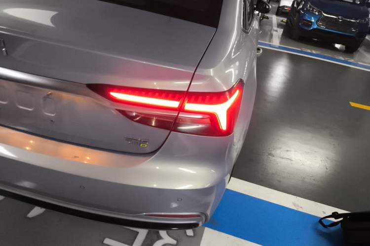 Used Rising ER6 2021 New Dynamic Edition 620km Smart Drive Version Exterior 3