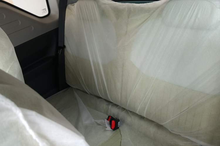 Used Geely Galaxy Panda 2024 Panda Mini 200km Endurance Bear
