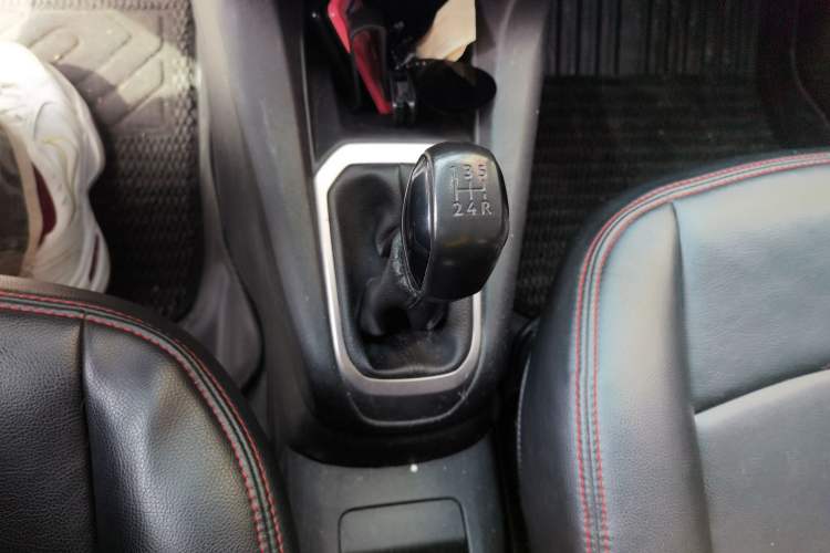 Used Peugeot 301 2014 1.6L Manual Comfort Edition