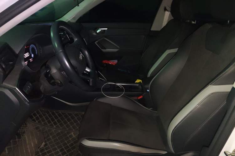 Used Audi Q3 2021 35 TFSI Fashion Dynamic Model
