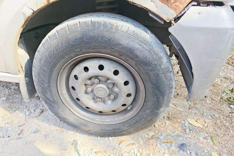 Used Dongfeng Xiaokang C35 2013 1.4L Base Van DK13-06
