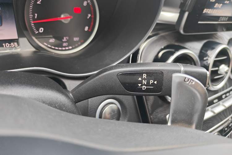 Used Mercedes-Benz C-Class 2015 C 200 L 4MATIC Sport Edition Gear Lever