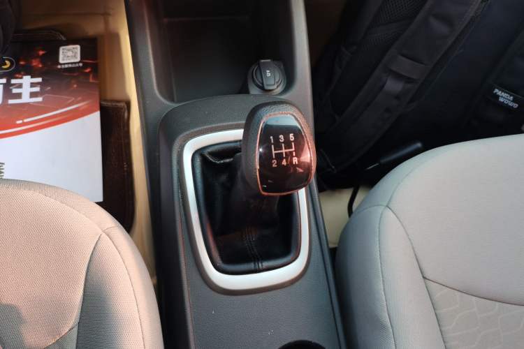 Used Chevrolet Sail 2015 Sail 3 1.5L Manual with Ideal Sunroof Edition