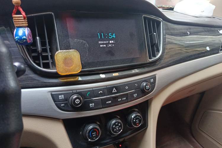 Used Baojun 730 2016 1.5L Manual Comfort Version 7 Seats China V Emission Standard