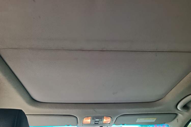 Used Kia K4 2014 1.8L Automatic DLX Headliner