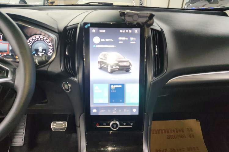 Used Ford Edge 2020 EcoBoost 245 Two-Wheel Drive Titanium 7-Seater