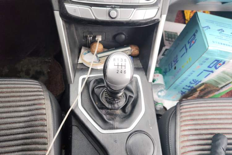 Used Great Wall Poer 2019 2.0T Commercial Version Manual Diesel Two-Wheel Drive Elite Long-Box GW4D20M