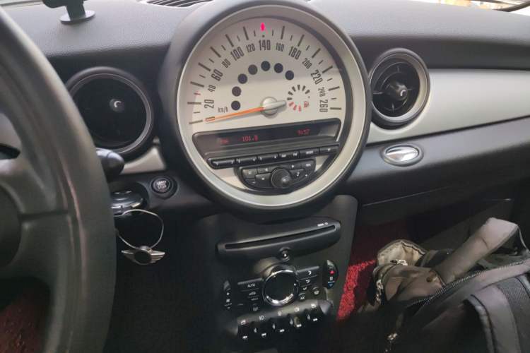 Used MINI 2013 1.6L ONE Limited Edition Second Version
