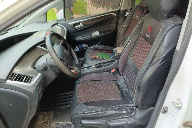 Used Honda Jade 2017 1.8L automatic Comfort version 5 seats
