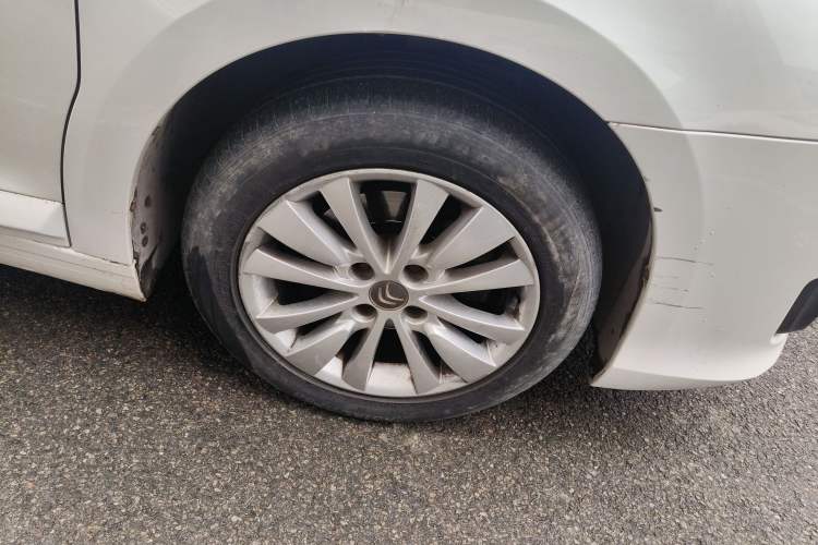 Used Citroen C-Quatre 2013 Sedan 1.6L Manual - Prestige Model Right Front Wheel Hub