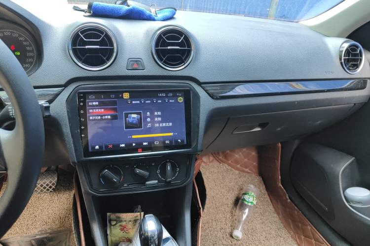 Used Volkswagen Jetta 2017 1.5L Automatic Fashion Model
