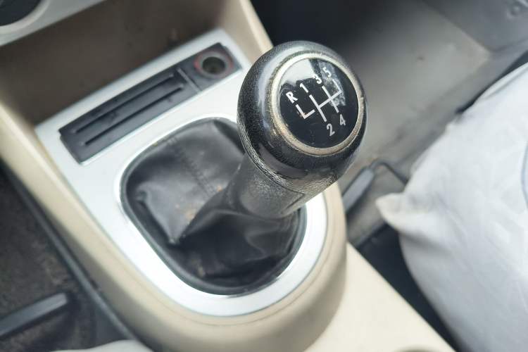 Used Volkswagen Lavida 2011 1.6L Manual Joy Version Gear Lever