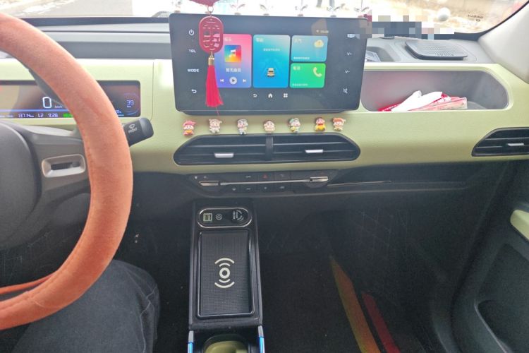 Used Geely Galaxy Panda 2023 Panda Mini 120km Super Cute Bear Audio And AC Panel