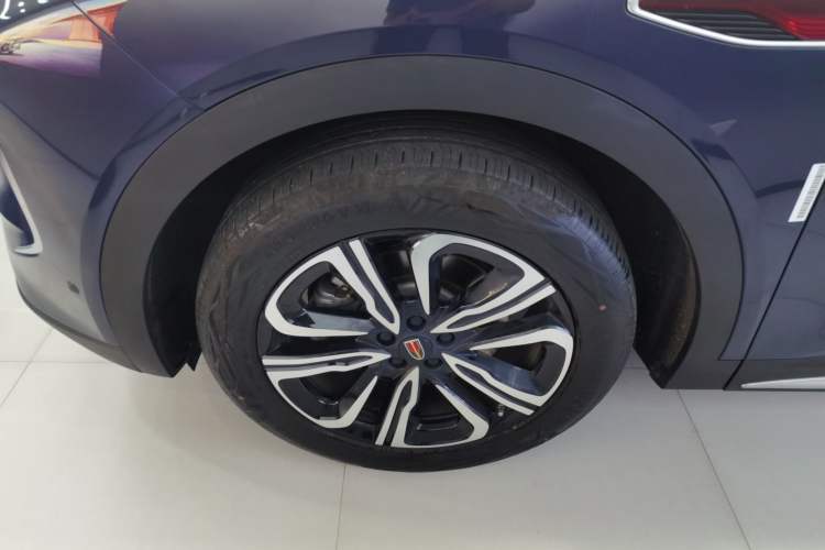 Used Hongqi HS7 2023 2.0T Automatic All-Wheel-Drive Flagship Edition Six Seats